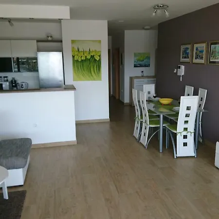 Daire Luxury Apartments Sikiric With Fantastic View On The Sea Bibinje