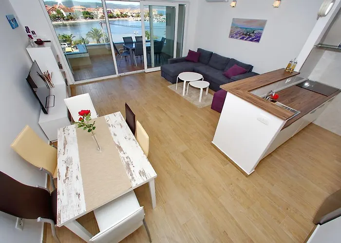 Luxury Apartments Sikiric With Fantastic View On The Sea *