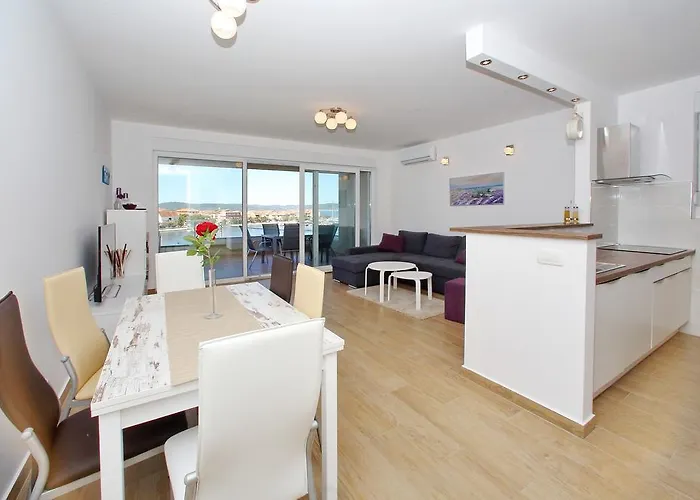 Luxury Apartments Sikiric With Fantastic View On The Sea * Bibinje