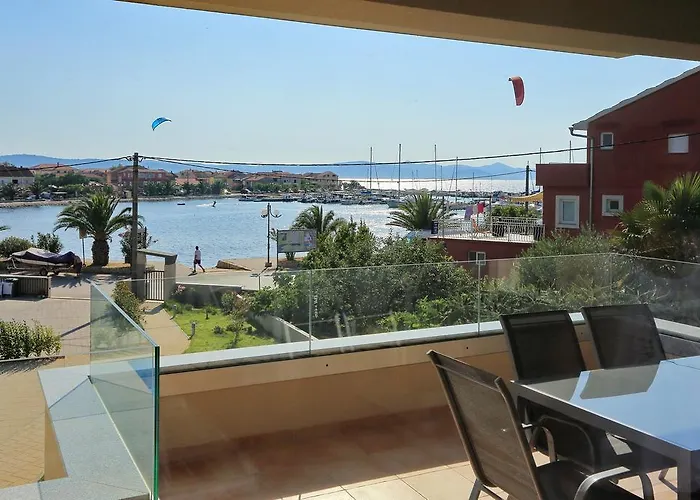 Luxury Apartments Sikiric With Fantastic View On The Sea Apartman Bibinje