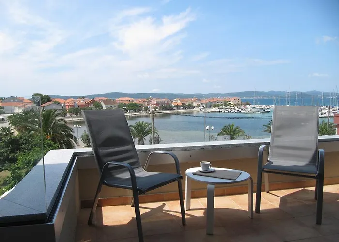 Luxury Sikiric With Fantastic View On The Sea