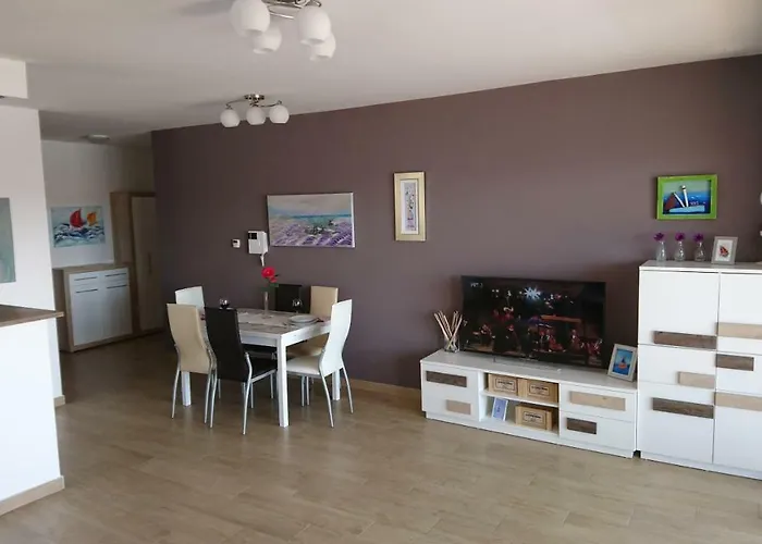 Luxury Apartments Sikiric With Fantastic View On The Sea Bibinje