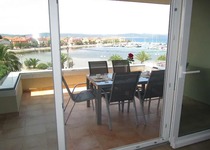 Apartman Luxury Apartments Sikiric With Fantastic View On The Sea *