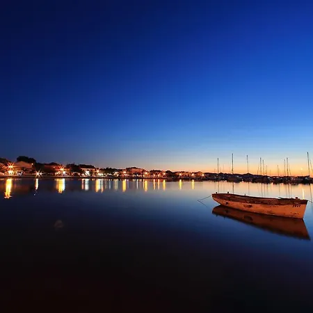 Luxury Sikiric With Fantastic View On The Sea Appartamento Bibinje