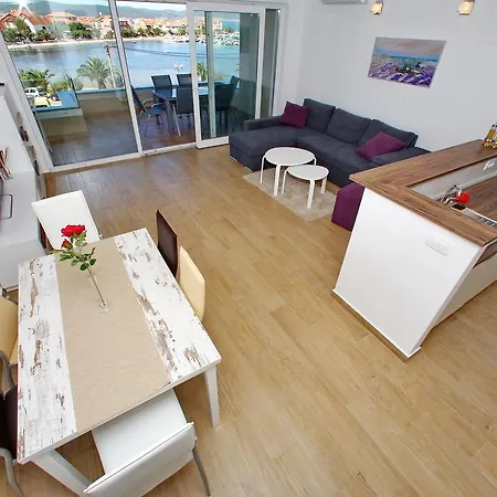 Luxury Apartments Sikiric With Fantastic View On The Sea *