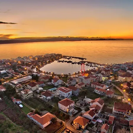 Apartment Luxury Apartments Sikiric With Fantastic View On The Sea