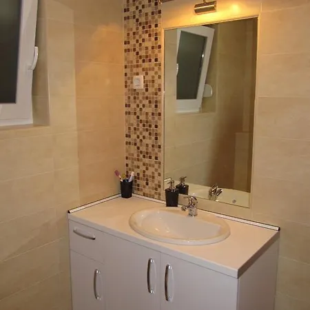 Apartment Luxury Apartments Sikiric With Fantastic View On The Sea Bibinje
