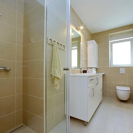 Luxury Sikiric With Fantastic View On The Sea Appartamento Bibinje